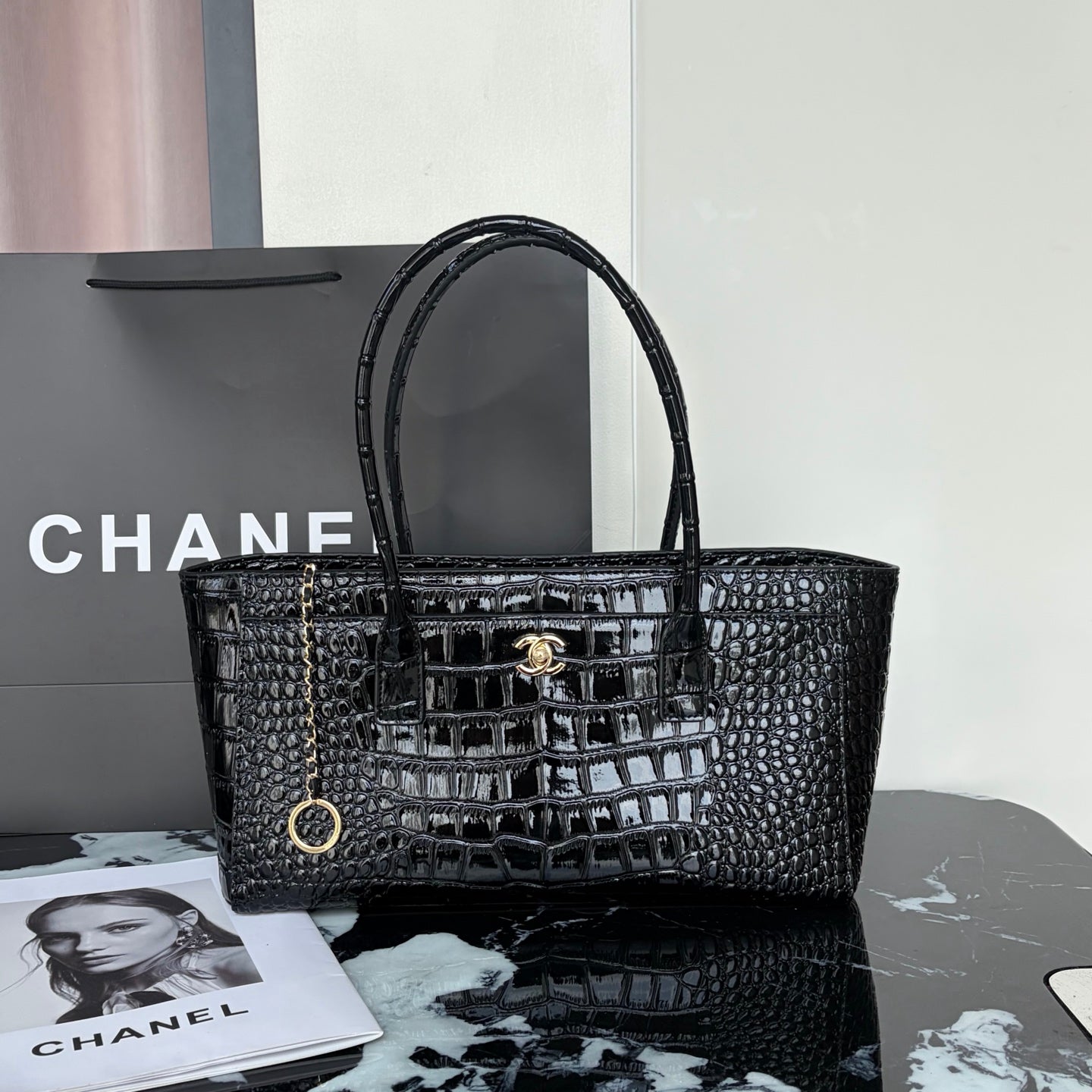 B1P46C179 Popular leather bag