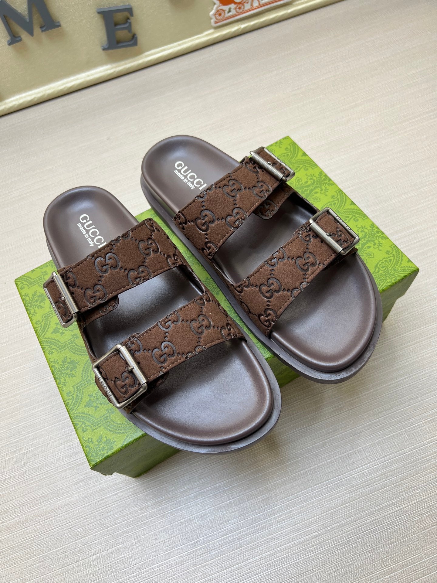 5QB15Z Popular Slippers