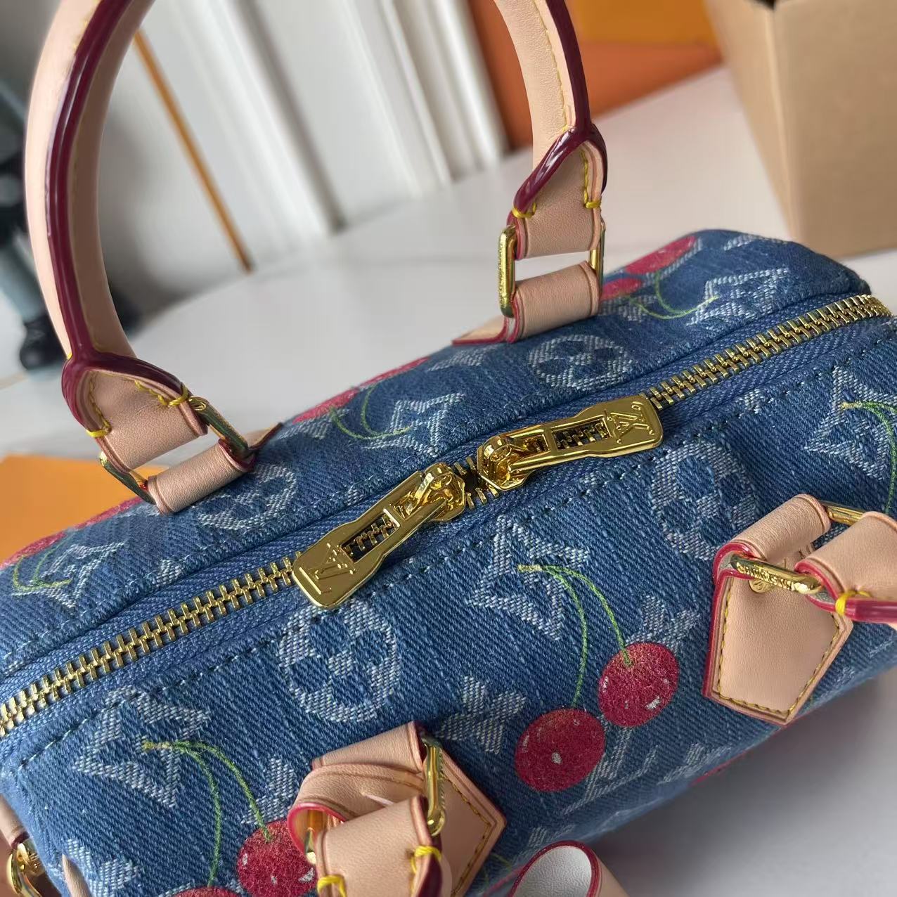 15RE28B Popular   bag