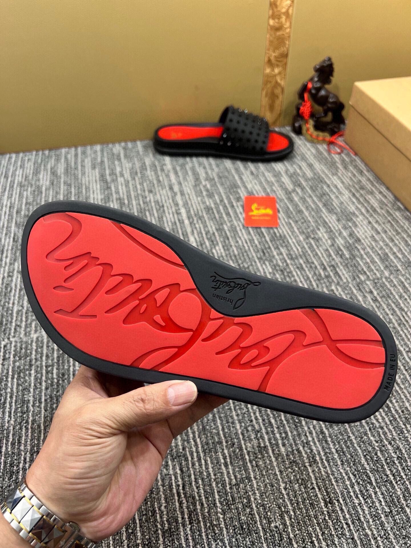 54A127Z Popular slippers