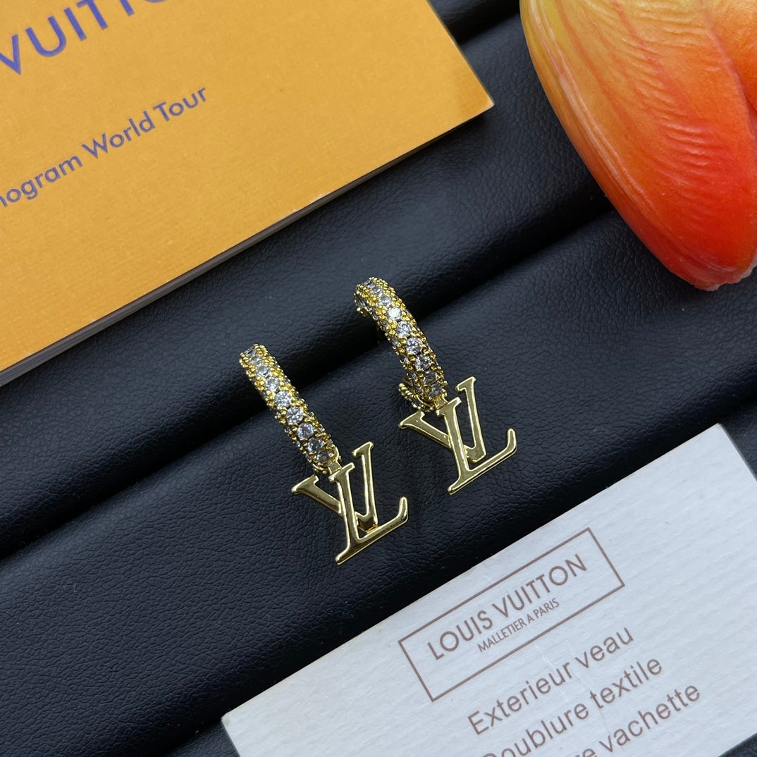 14E609E Popular Earrings