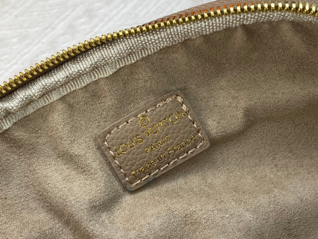 155NE58B Popular   leather bag