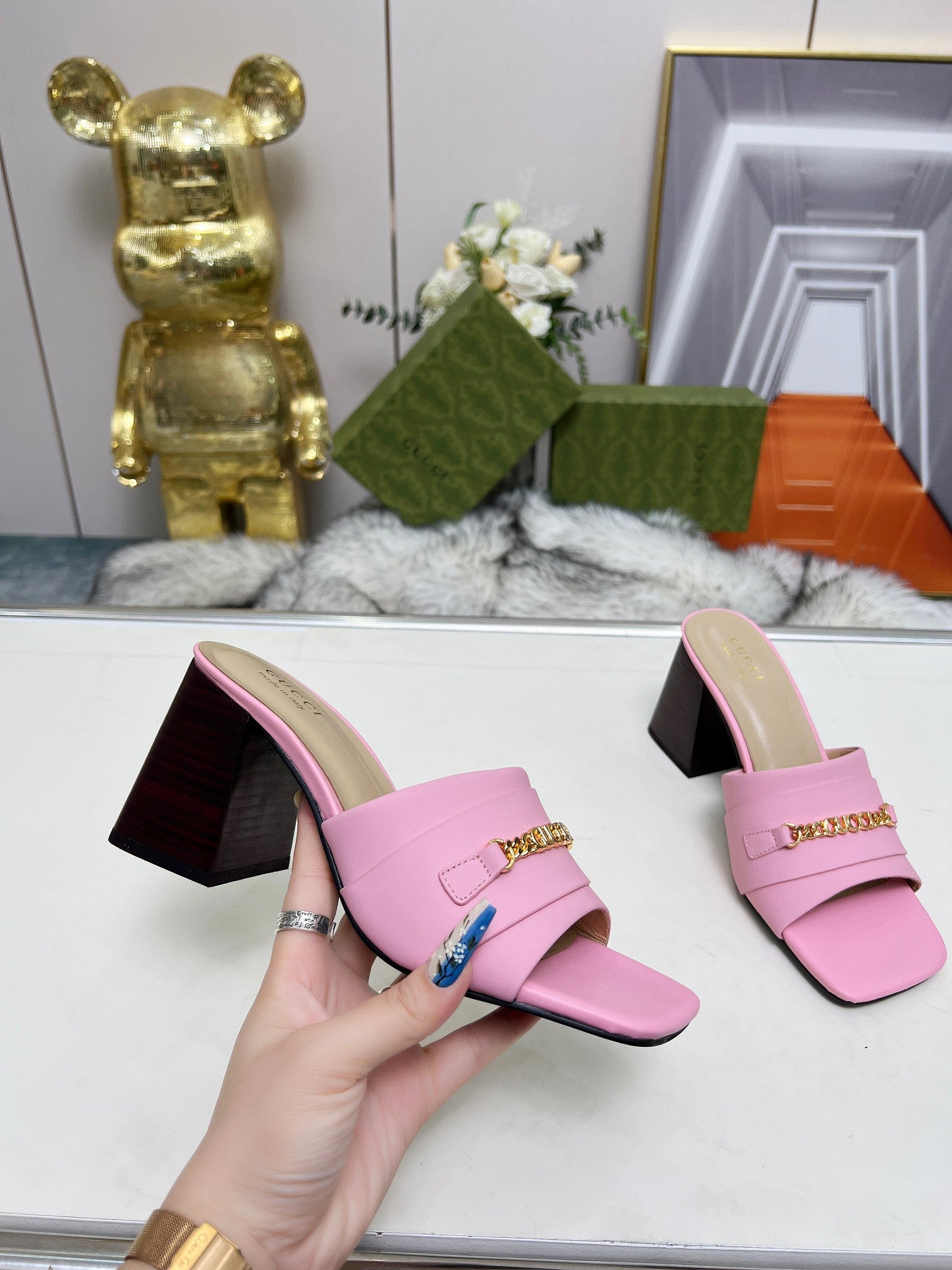 275NB11Z  Popular leather High heels