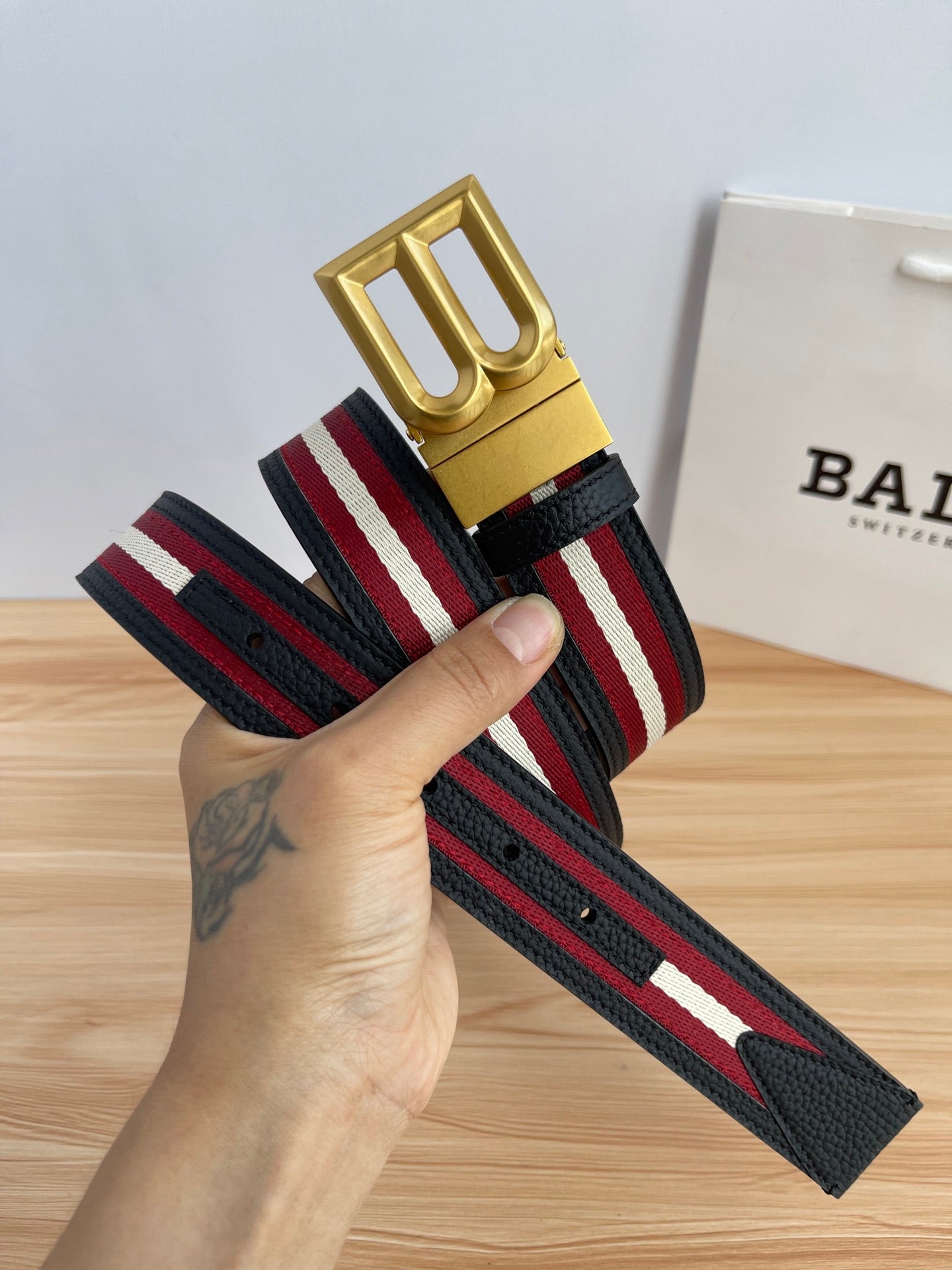 P1P36A25 Popular High quality belt With full package