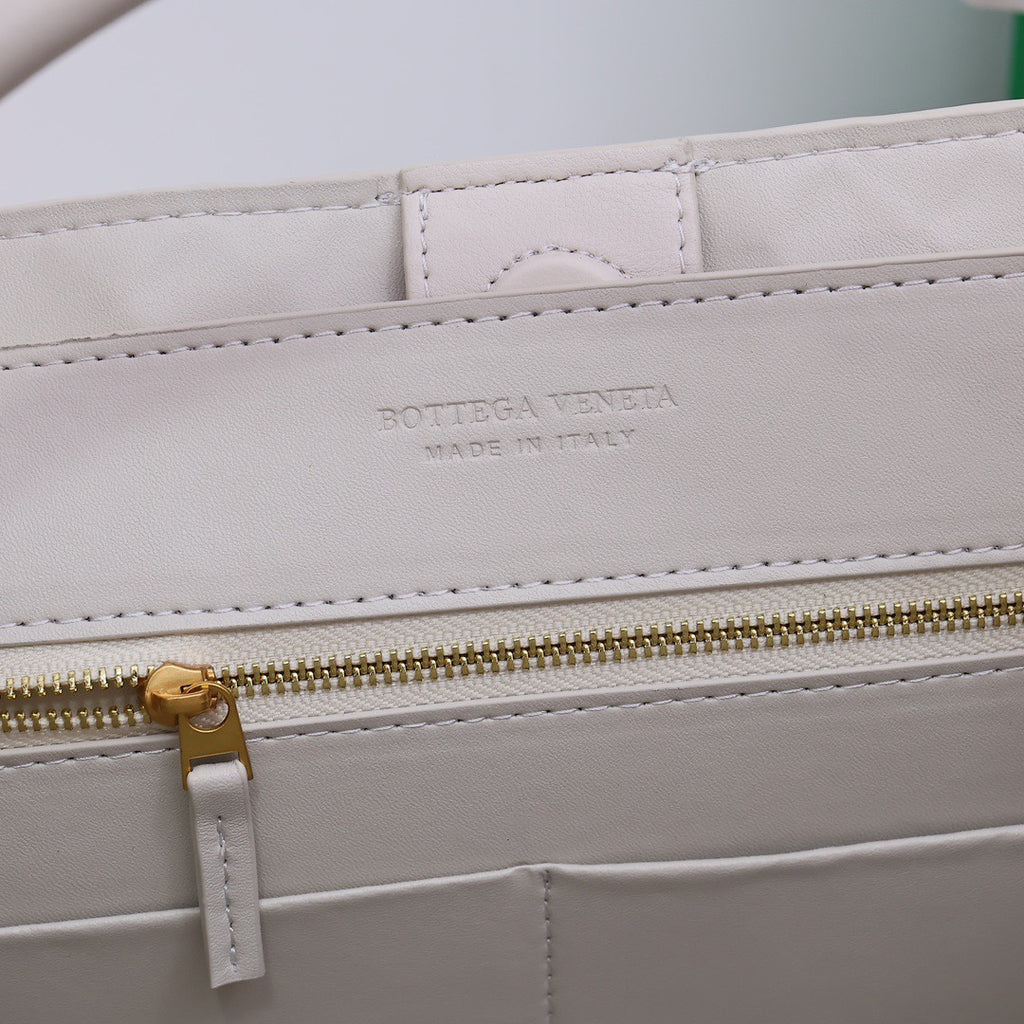 1XA80B Popular  leather bag
