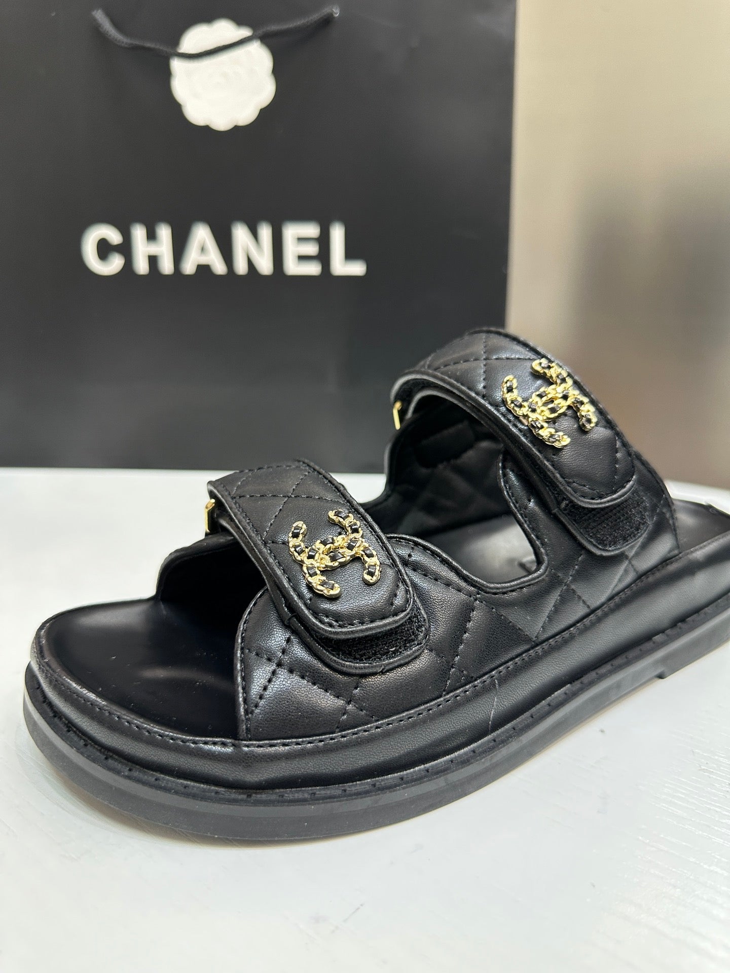 145RC1Z Popular sandals