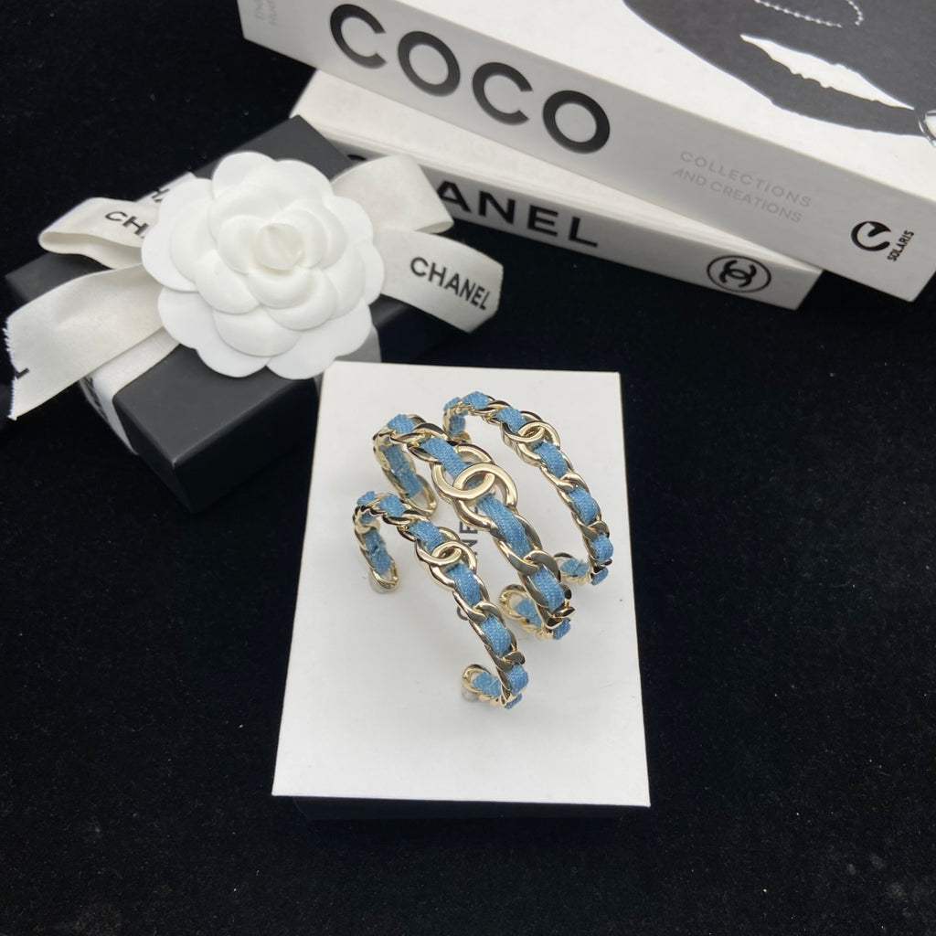 55QC48K  Popular Bracelets