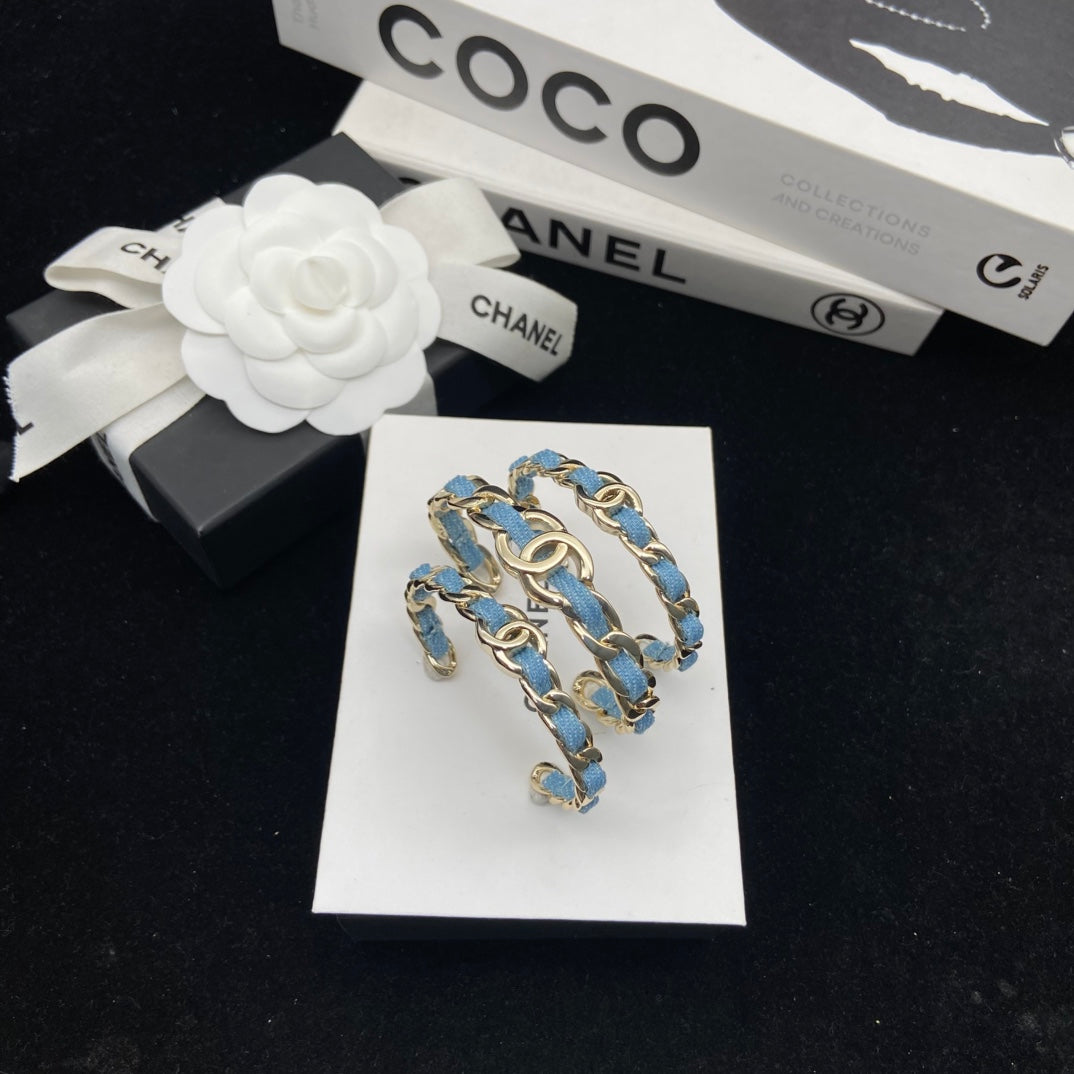 55QC48K  Popular Bracelets