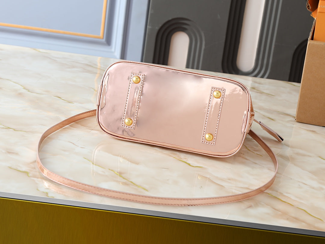 146PE96B Popular leather bag