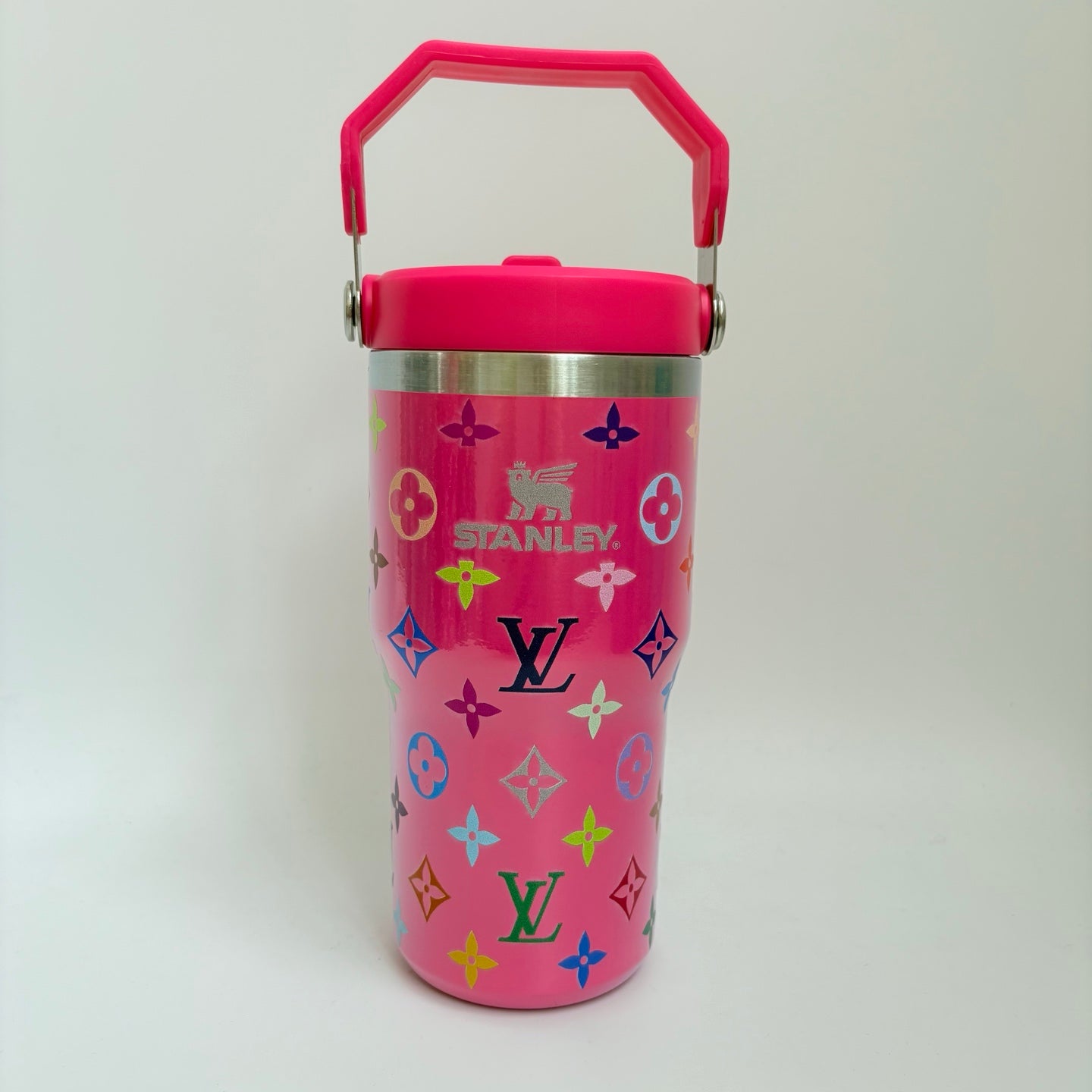 156NE25A Popular Cups