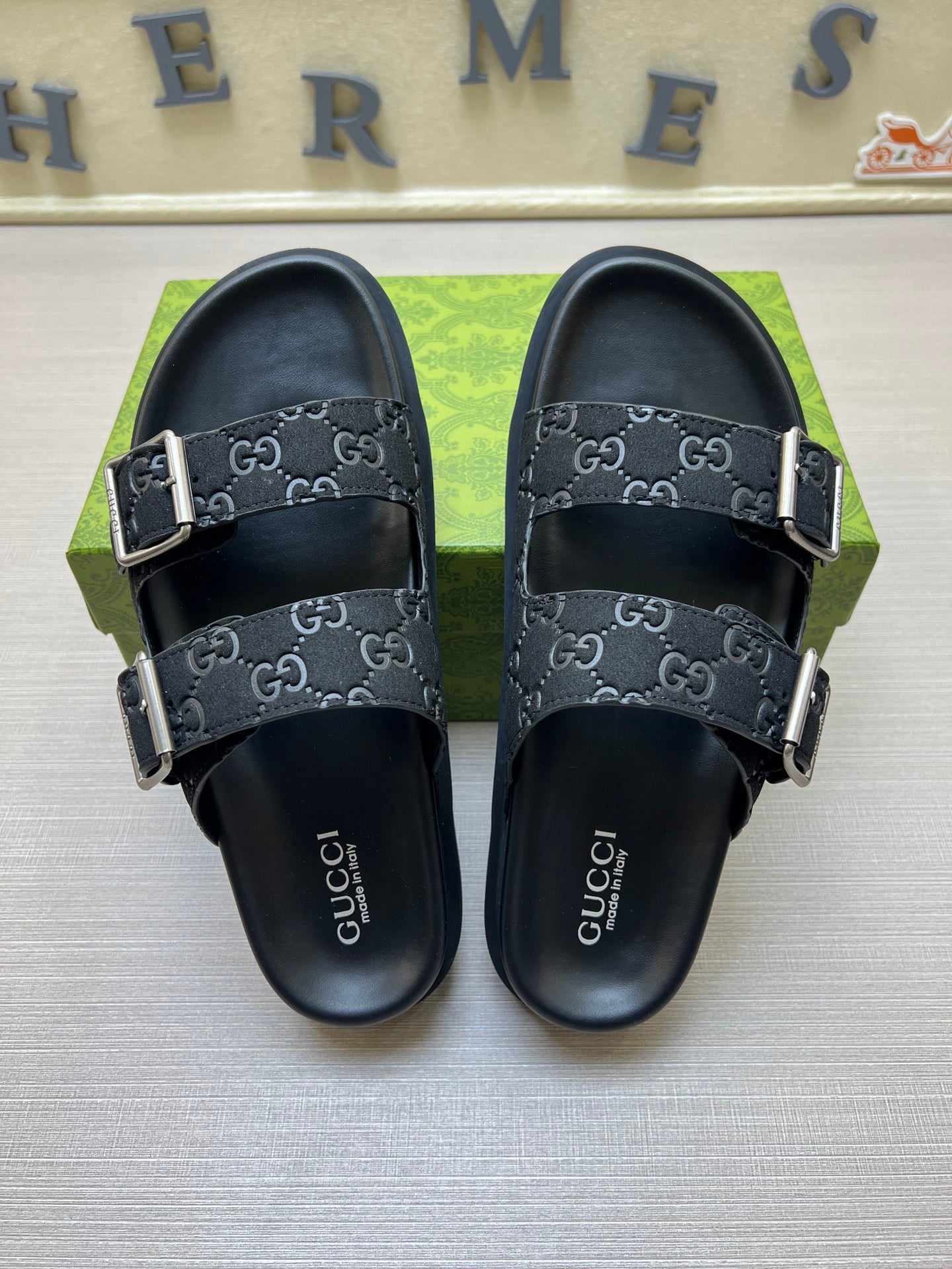 5QB15Z Popular Slippers