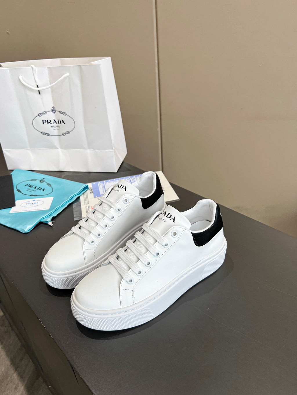 2105QP251Z Popular high-quality Shoes