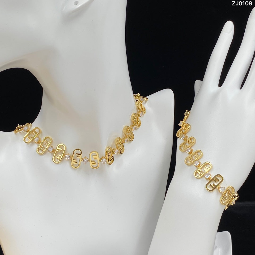 X5Q85F398X Popular Necklaces. Bracelets