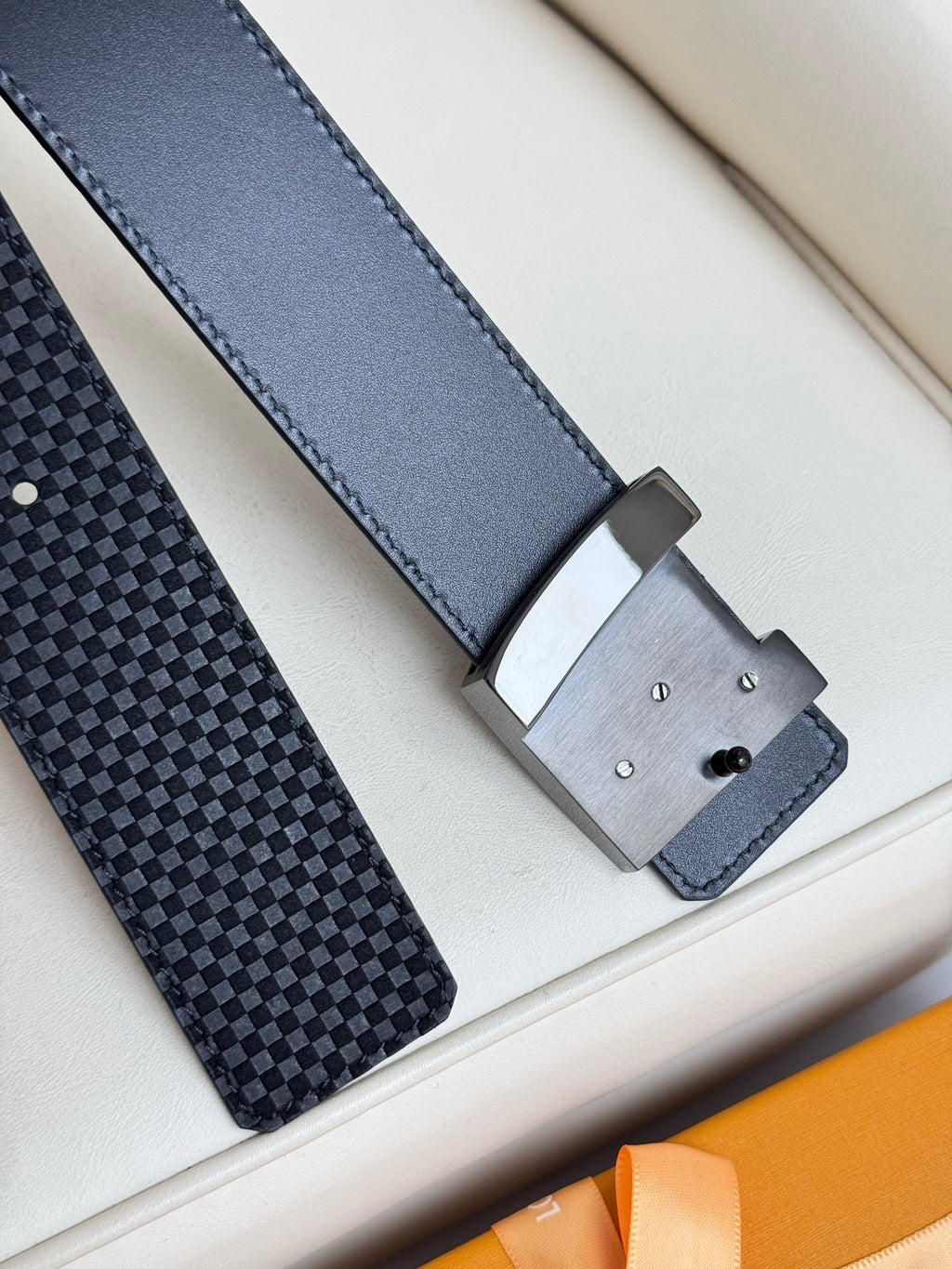 1115QE10P Popular High quality belt With full package