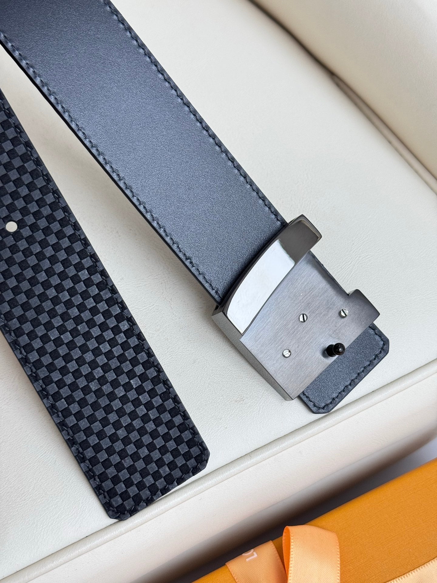 1115QE10P Popular High quality belt With full package