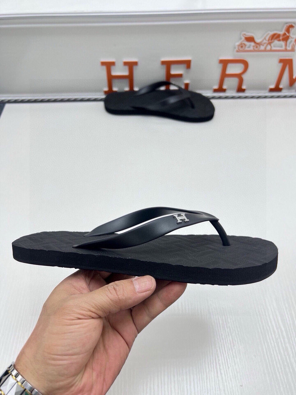 535ZH296Z Popular Slippers
