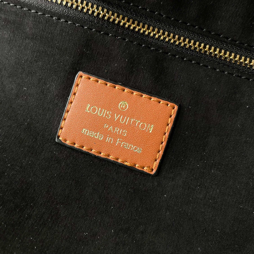 146PE93B Popular leather bag