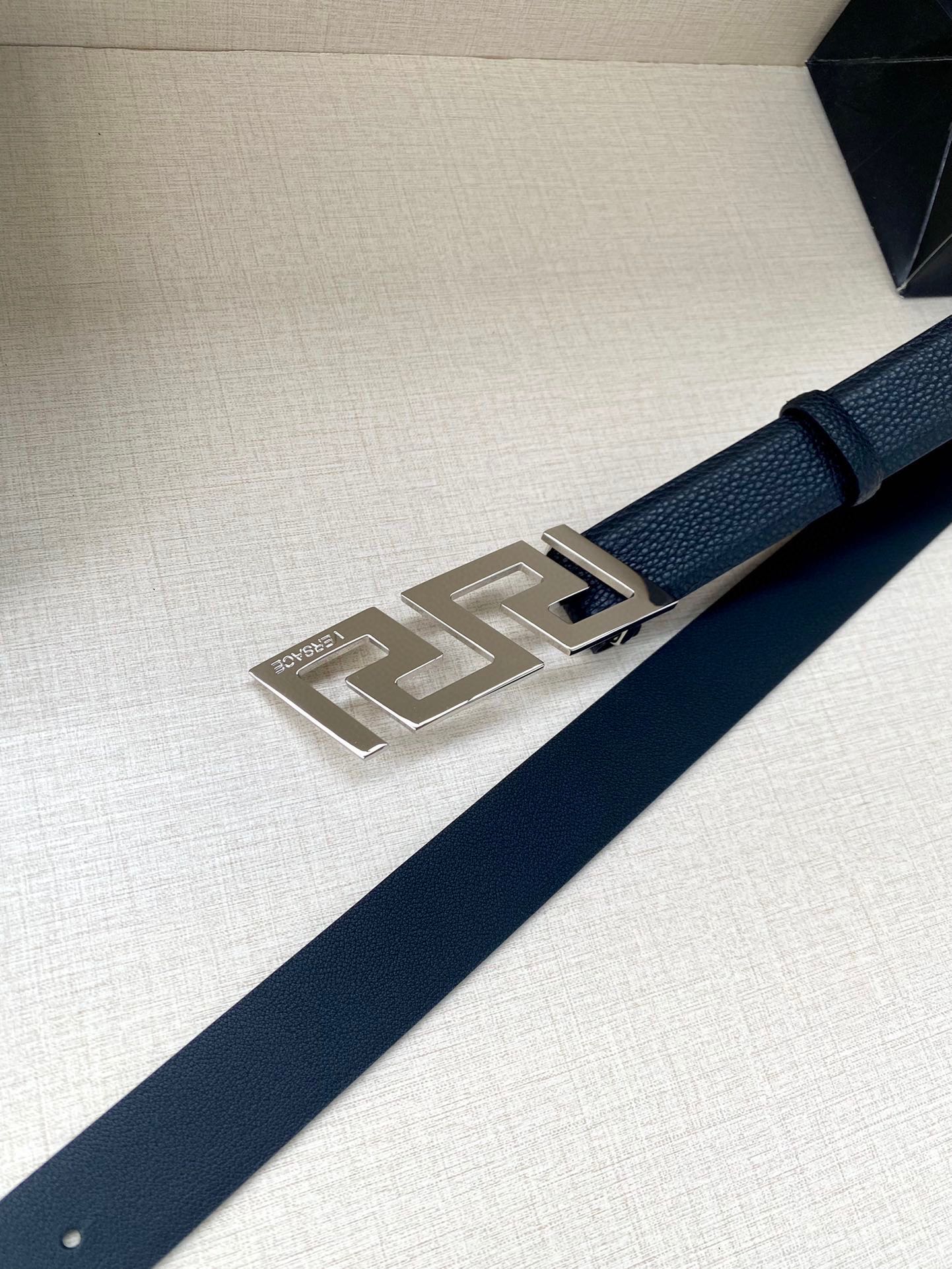 1WV166P Popular   High quality belt With full package