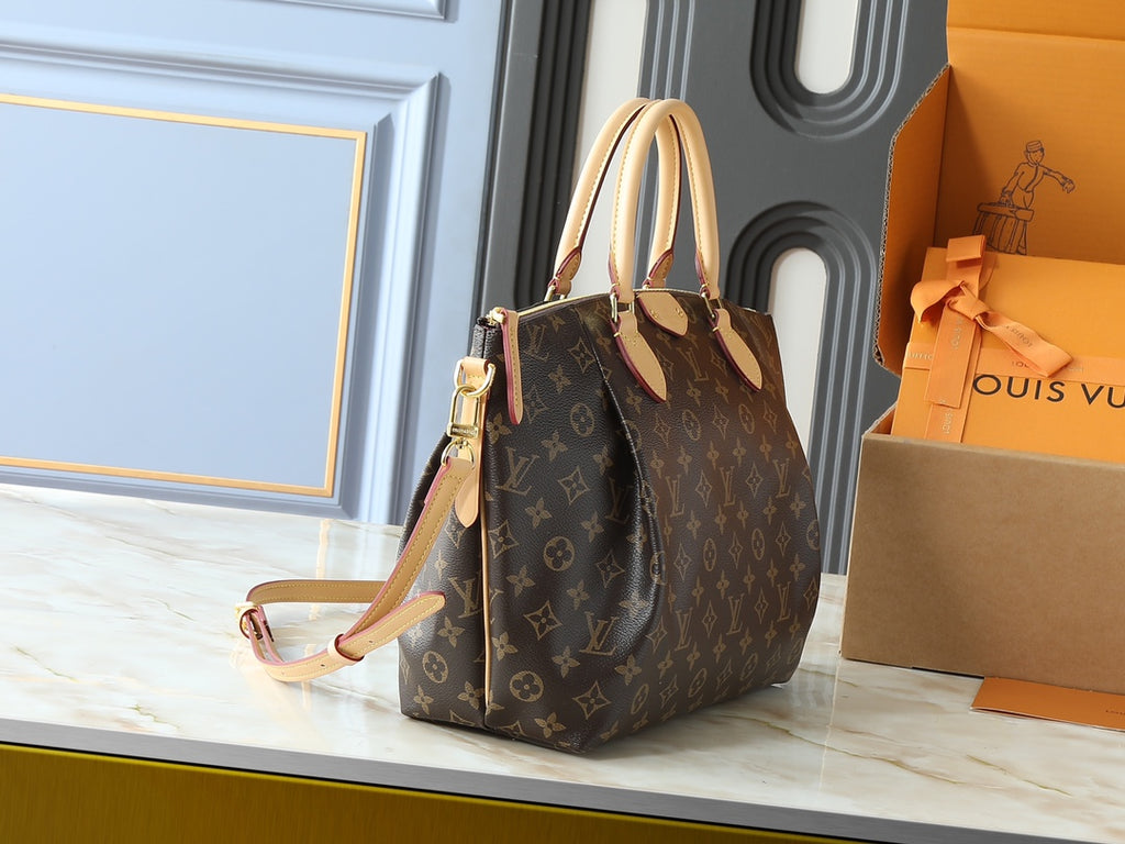 15RE53B  Popular   leather bag