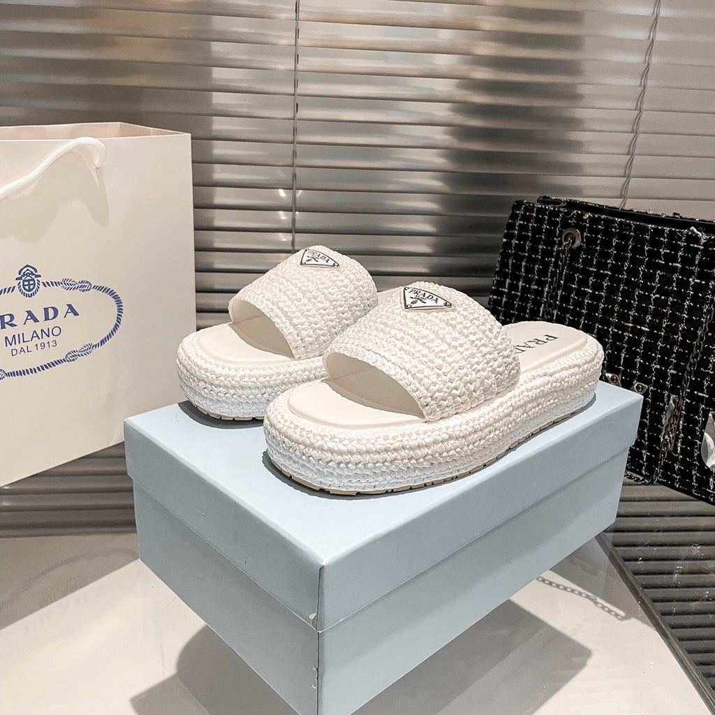 14PD21Z Popular slippers
