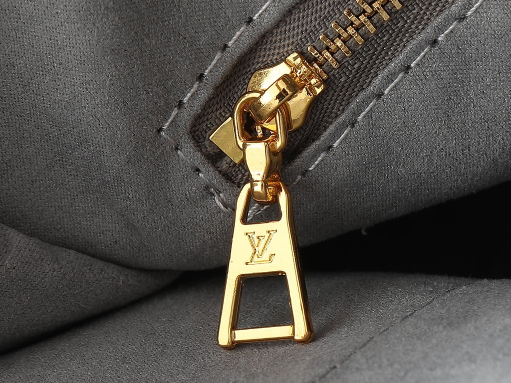 1WE93B Popular  leather bag