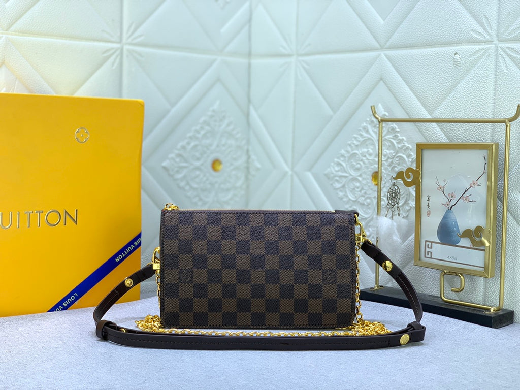 1XE275B Popular  leather bag 