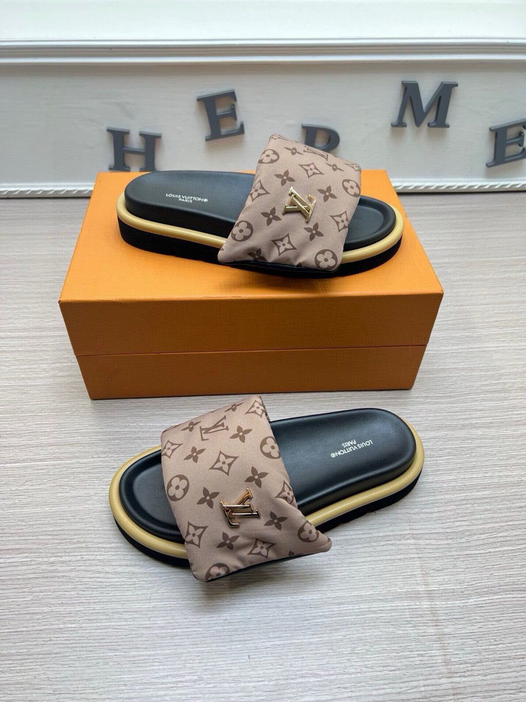 5QE10Z Popular  Slippers