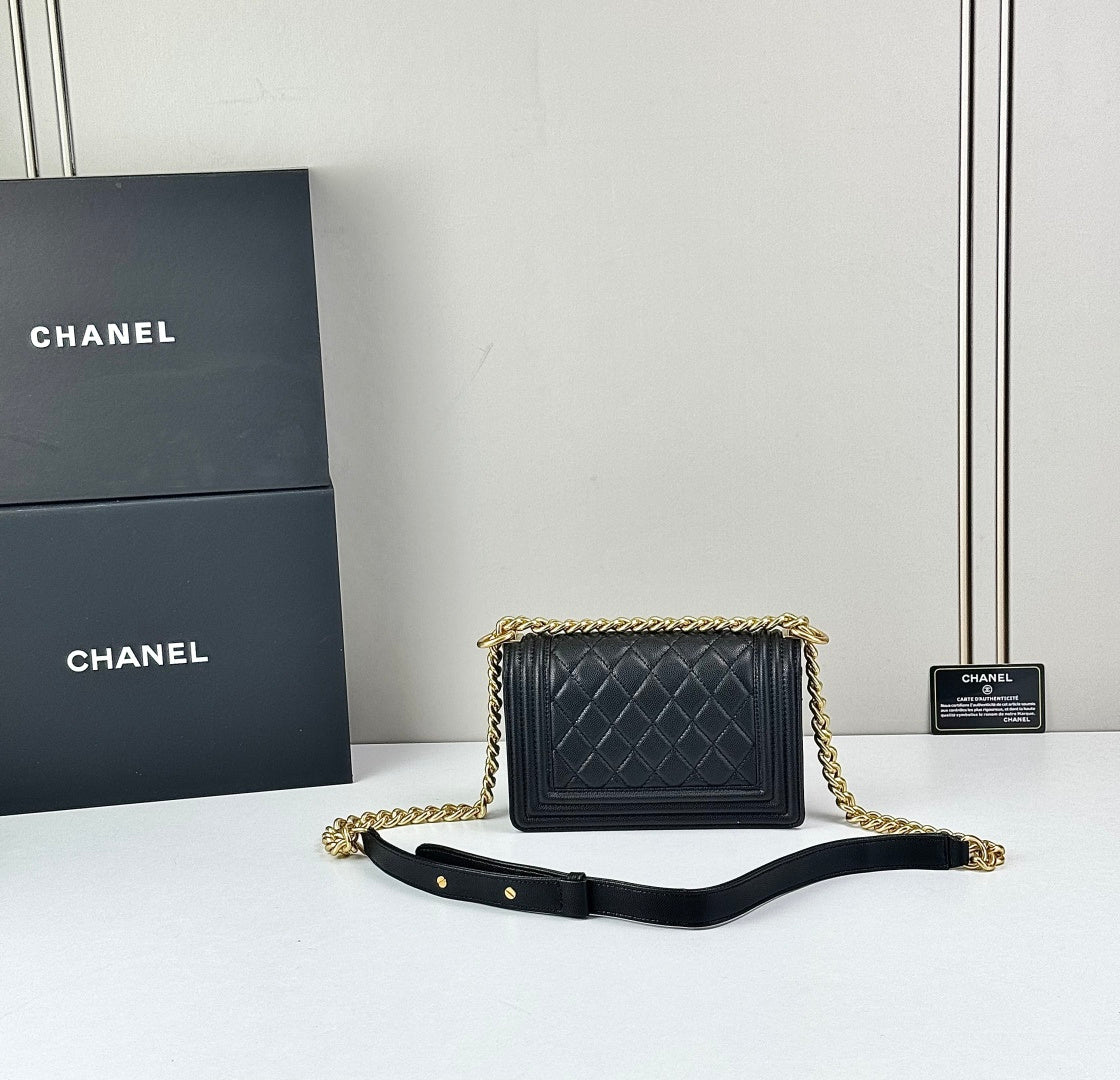 136PC17B Popular Caviar leather bag