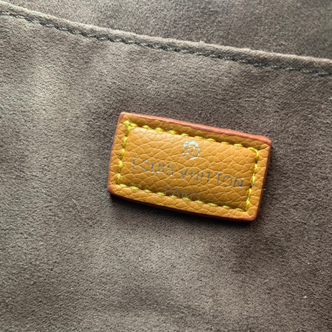 1XE52B Popular  leather bag 