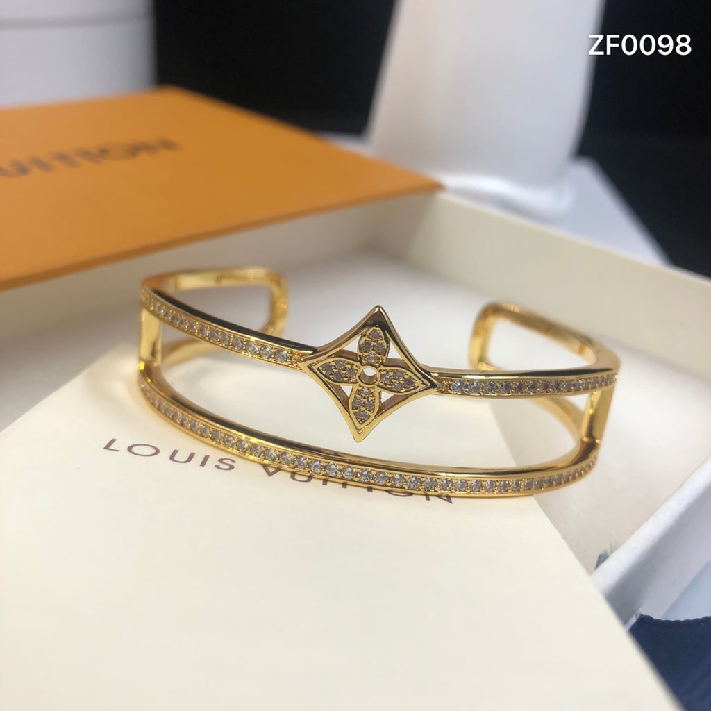 1YE348K  Popular Bracelets