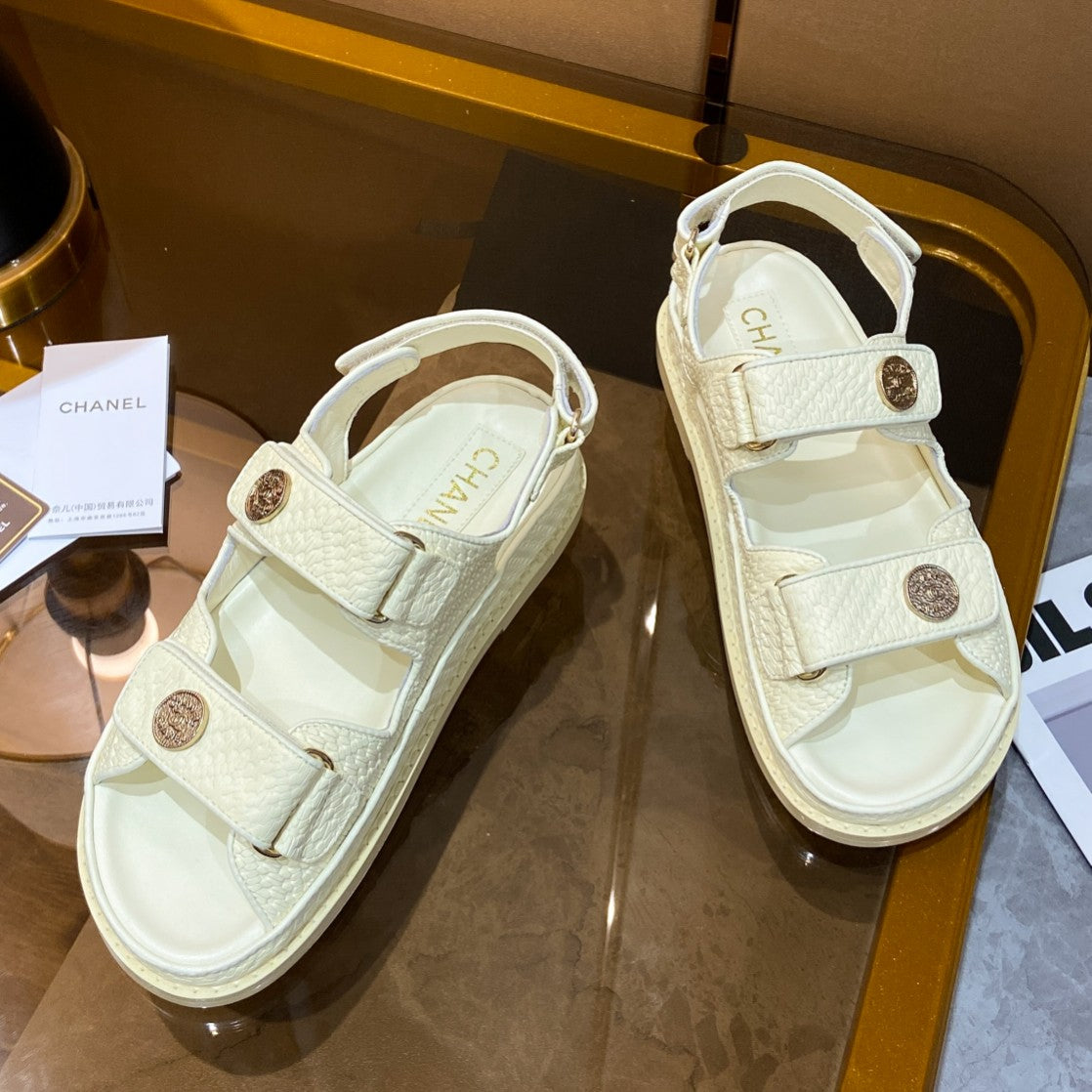 255QC49Z Popular leather shoes