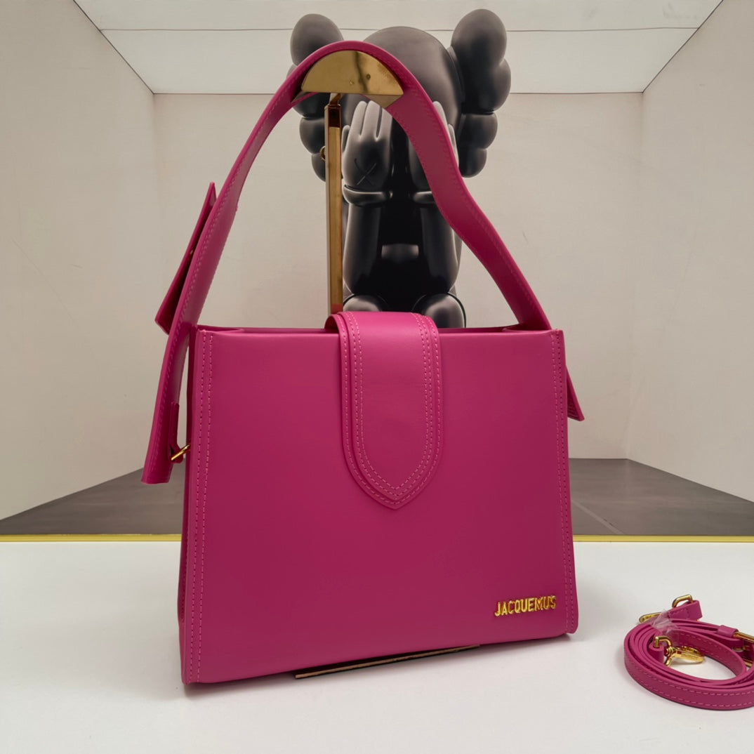 136PA25B Popular leather bag