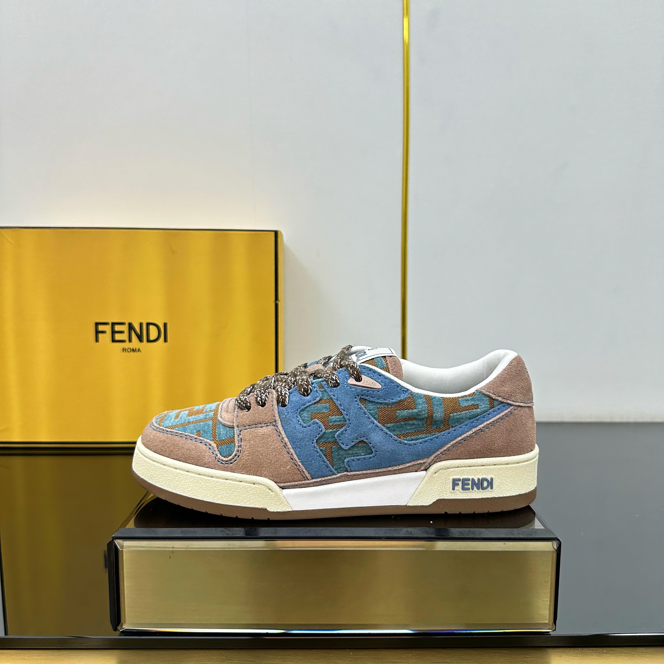 2105QF420Z Popular high-quality Shoes