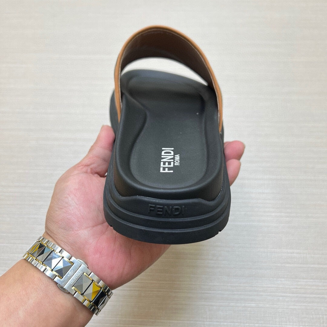 5LF223Z Popular Slippers