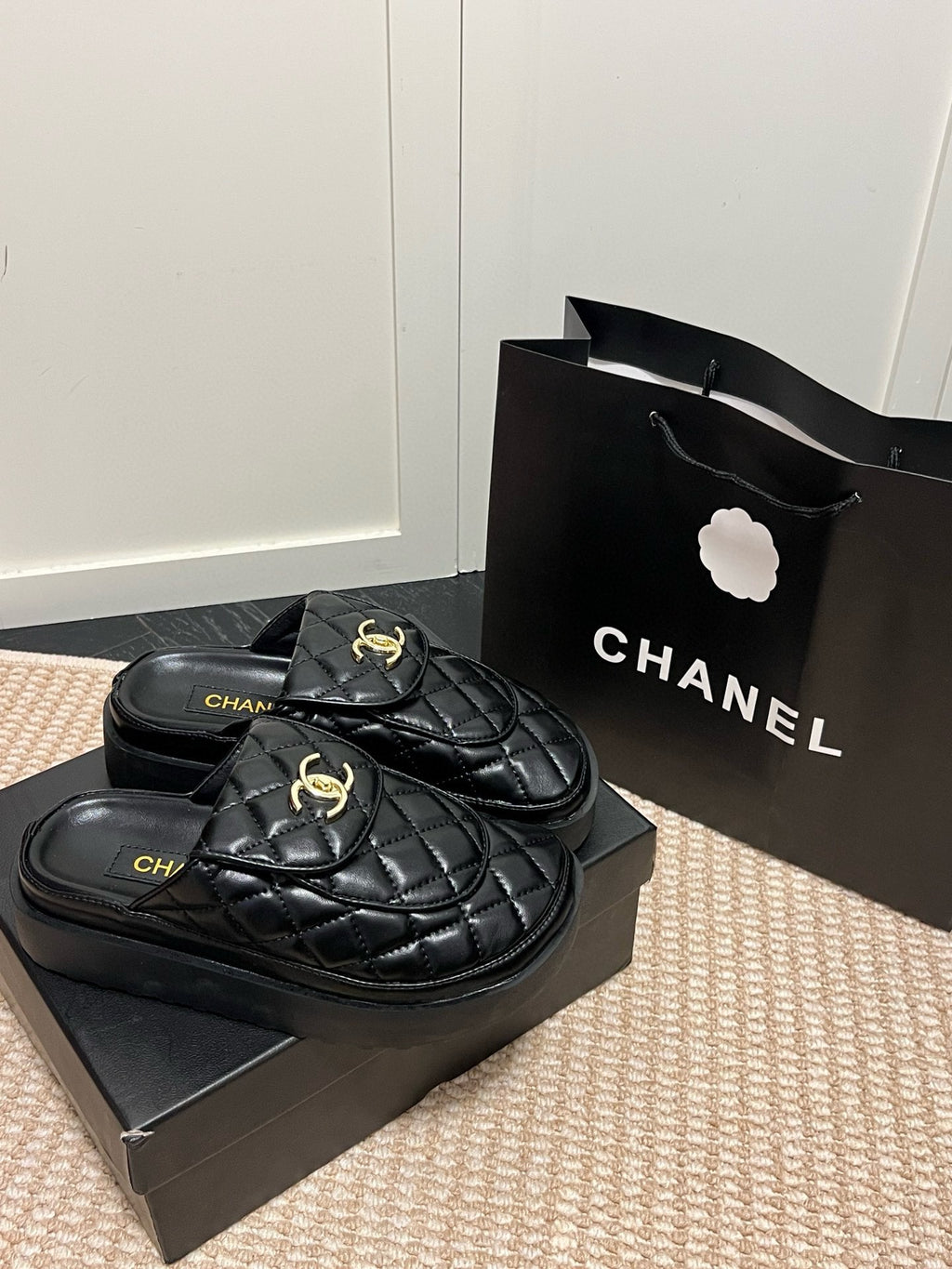 14C154Z Popular Slippers