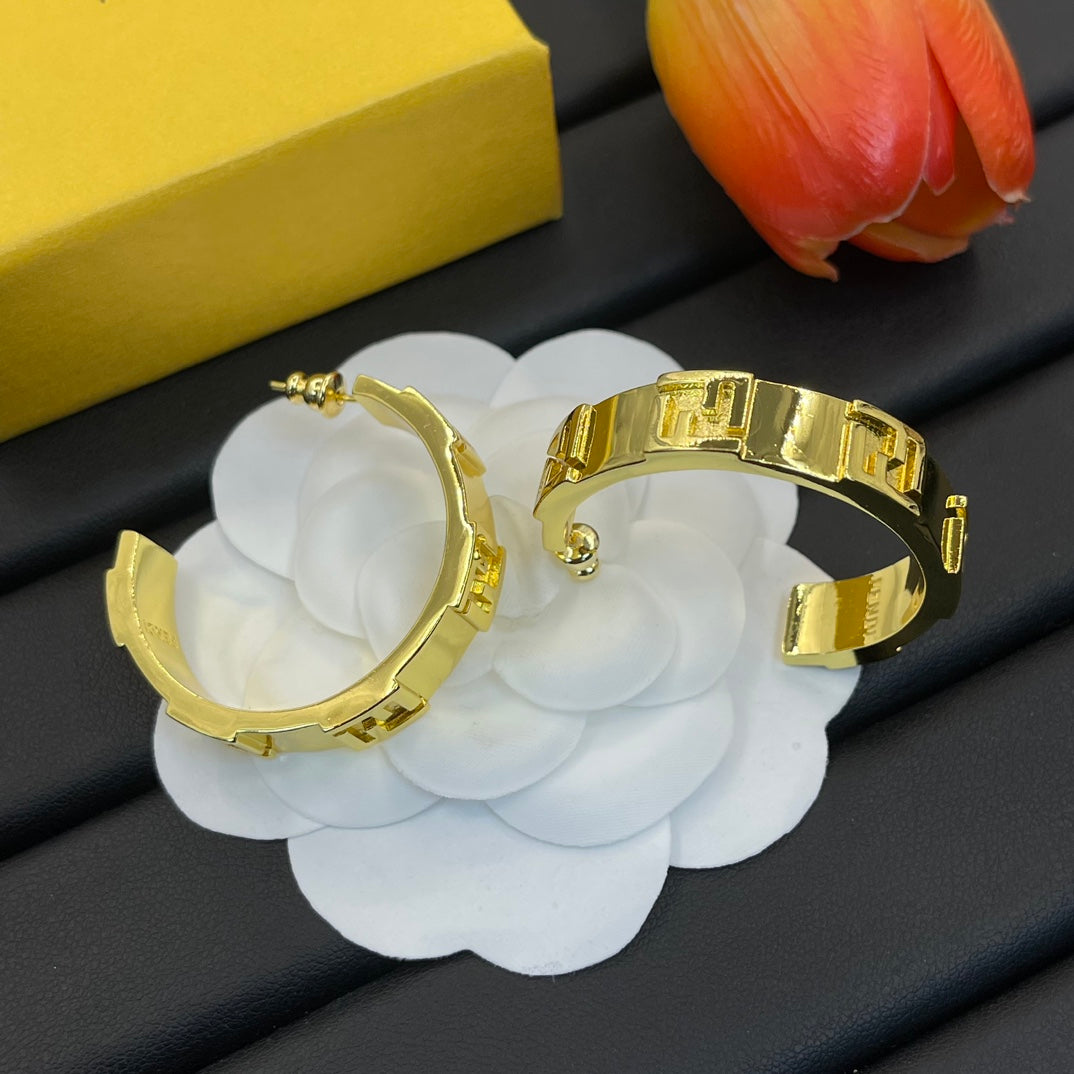 14F645E Popular Earrings