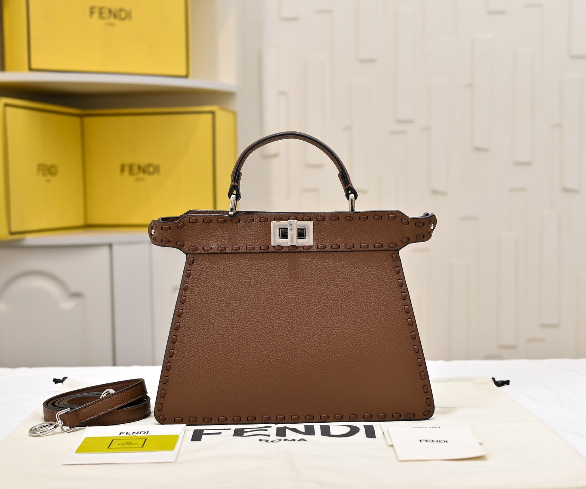 15RF136B Popular leather bag