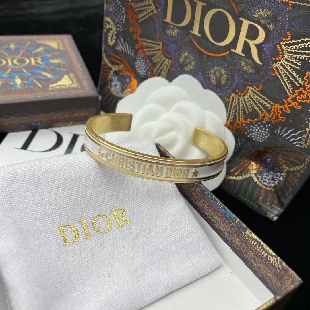1D72K  Popular Bracelets