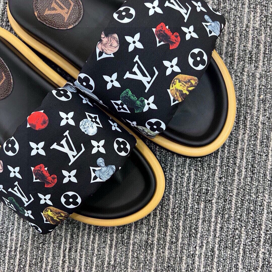 5QE12Z Popular Slippers