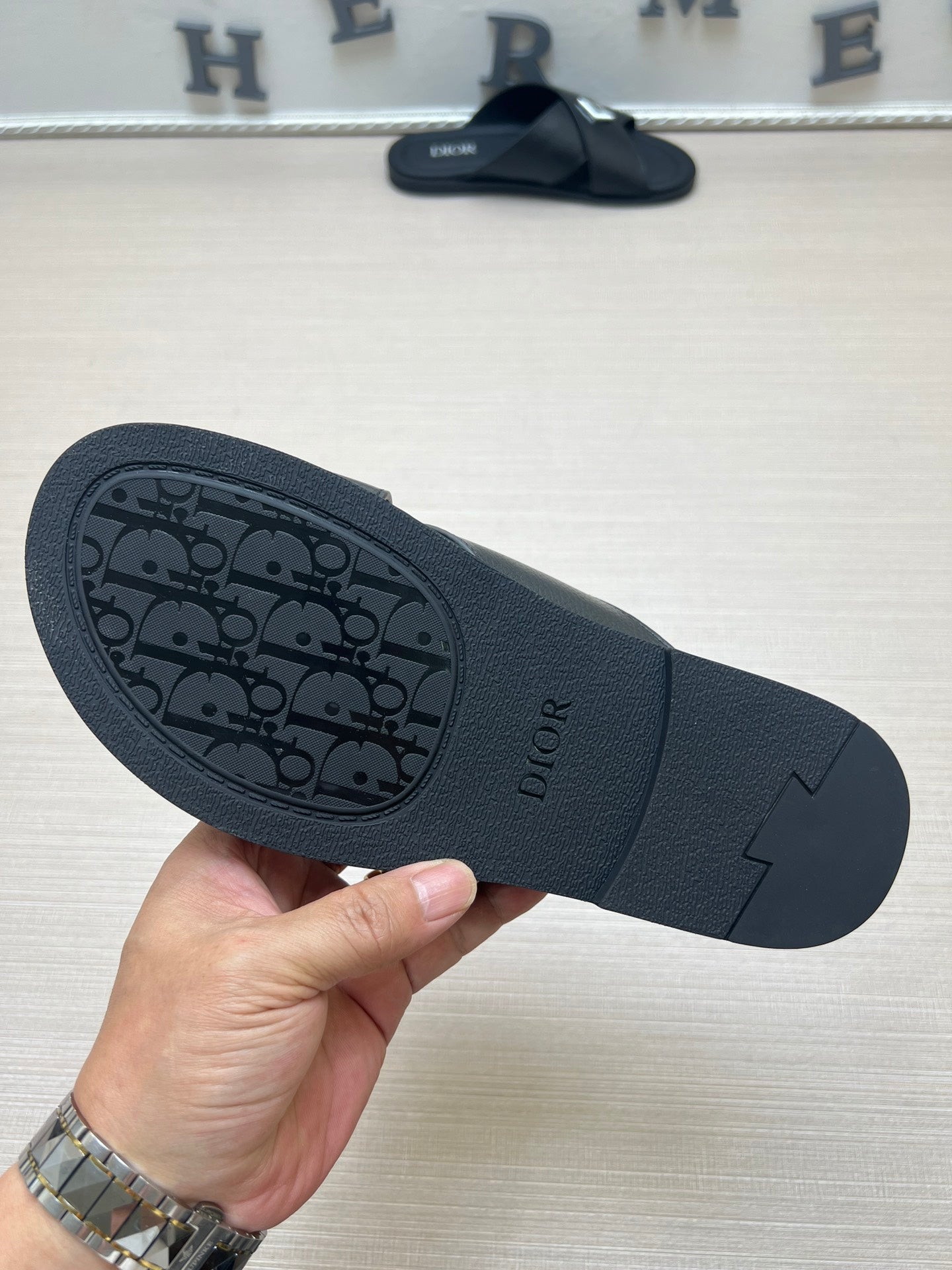 54D77Z Popular  slippers