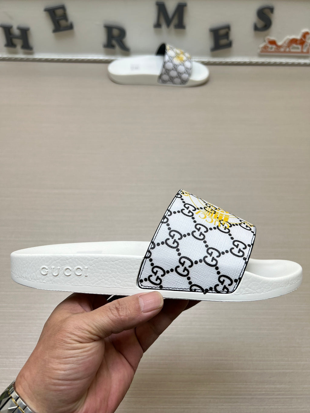 5LB234Z Popular Slippers