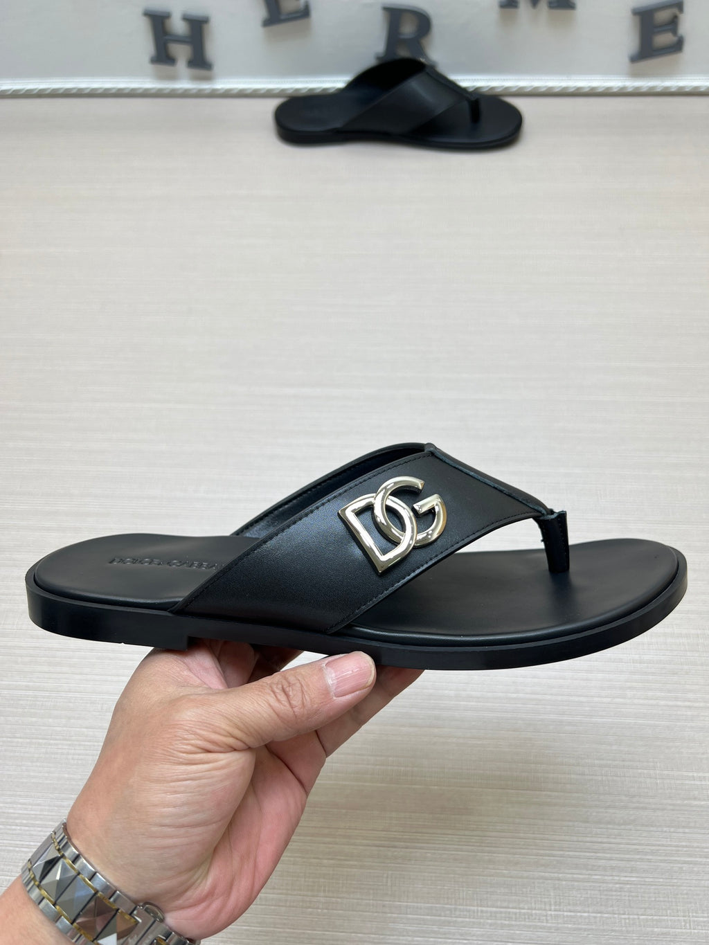 54A93Z Popular slippers