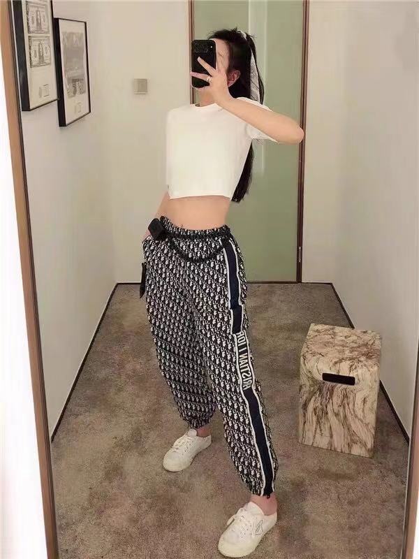 135WD16U  Popular Pants