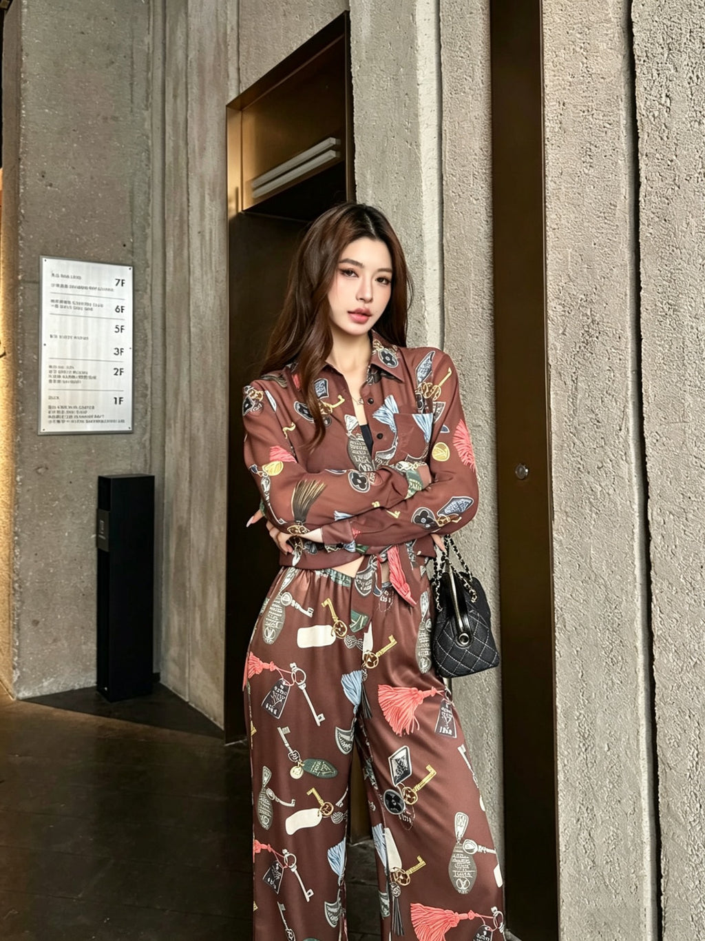 U2X56E22 Popular set （Pants +Clothes）