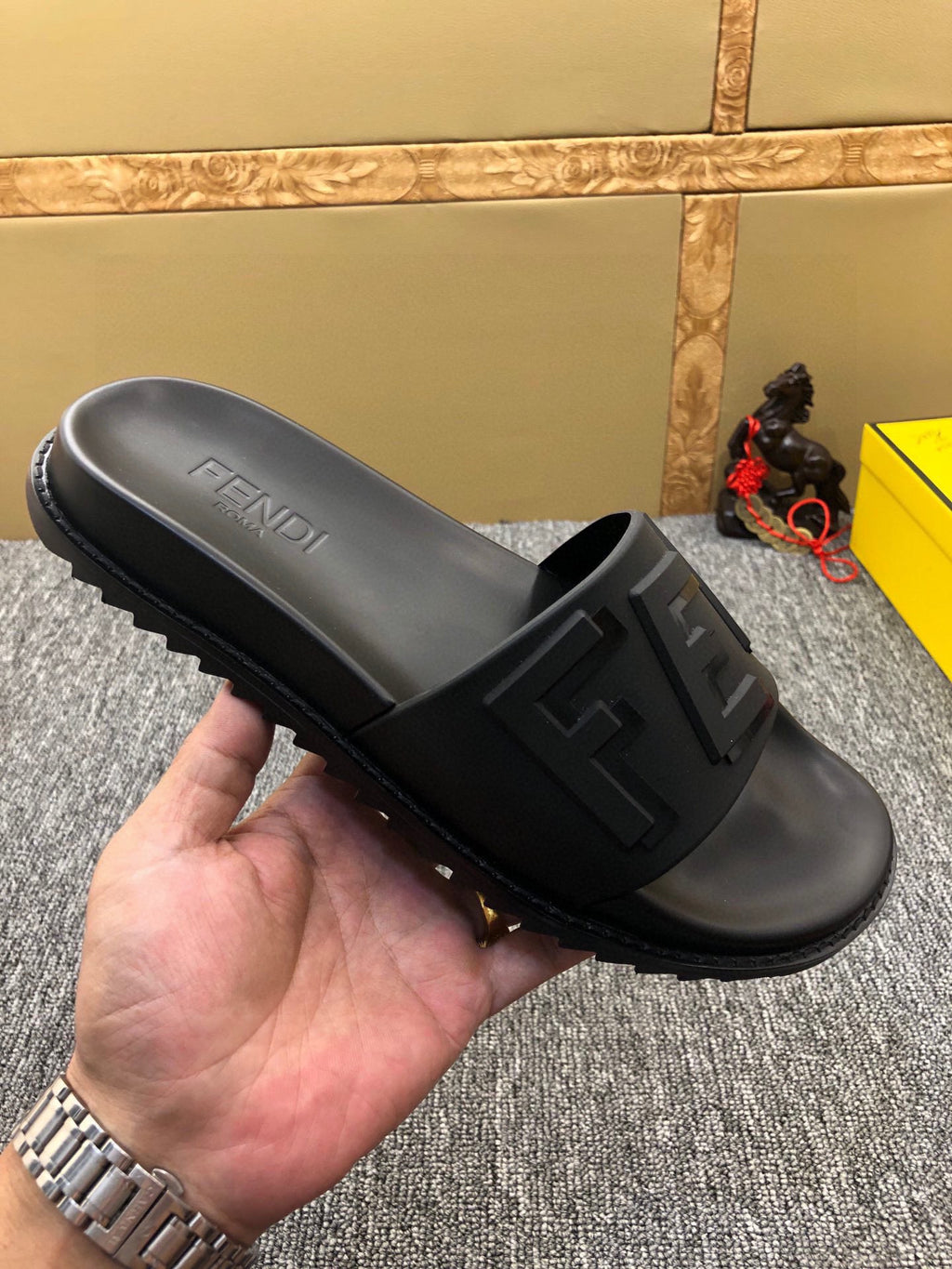 5XF108Z Popular Slippers