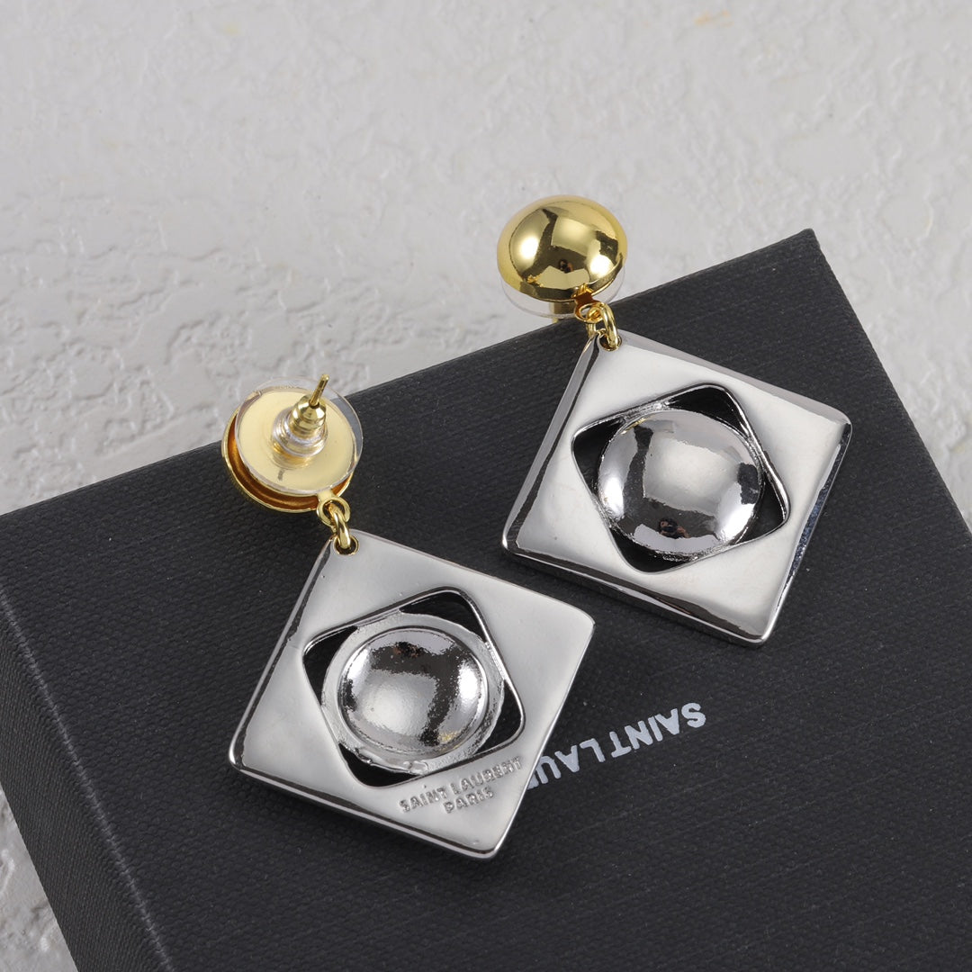 14SL832K Popular  Earrings