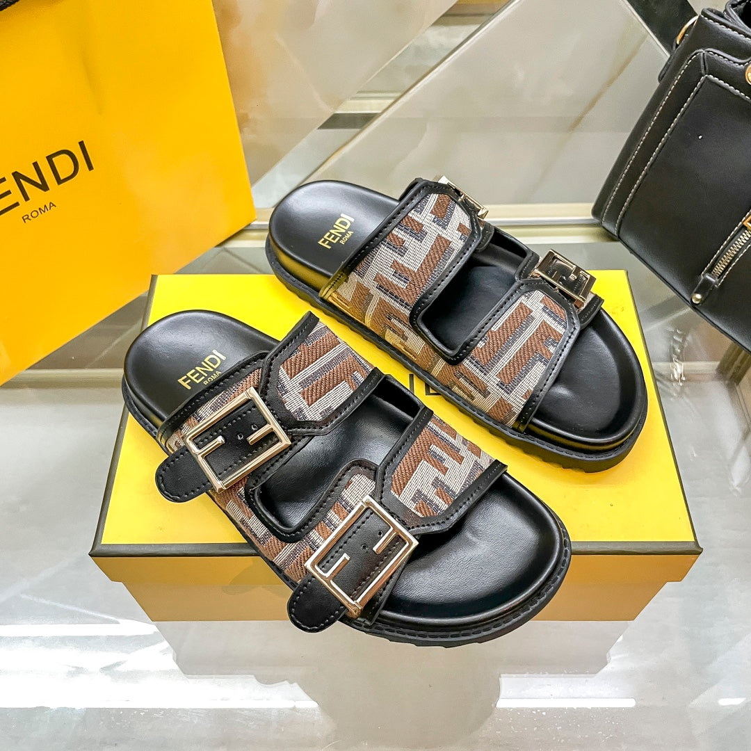 14F69Z Popular slippers