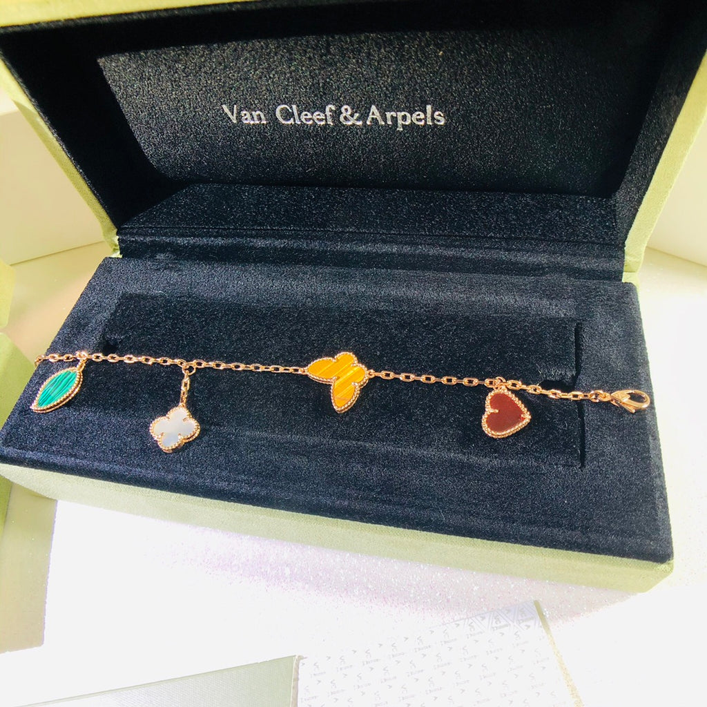 5XVA188K  Popular   high quality bracelets,necklaces