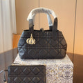 16XC107B Popular leather bag 