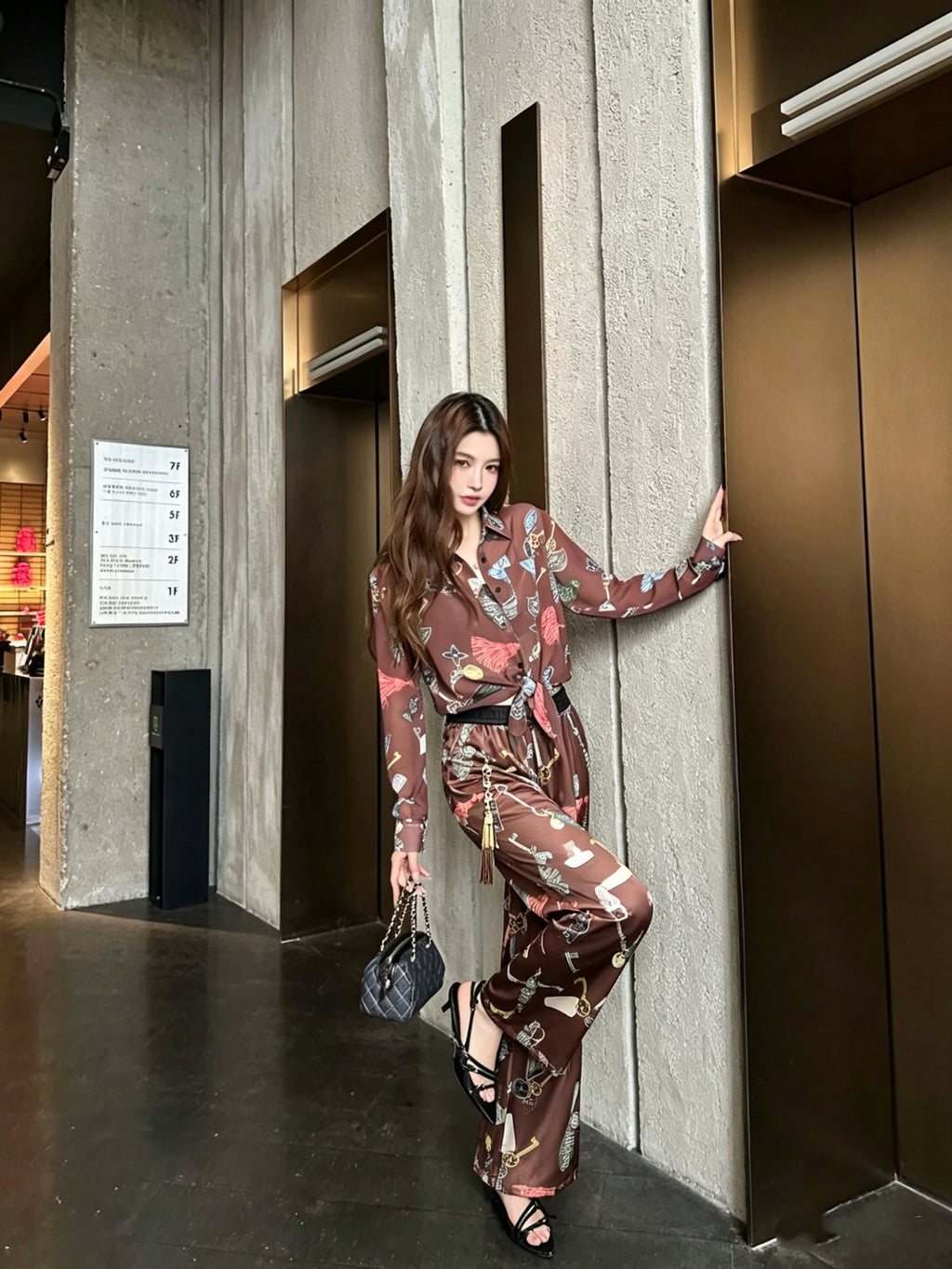 U2X56E22 Popular set （Pants +Clothes）